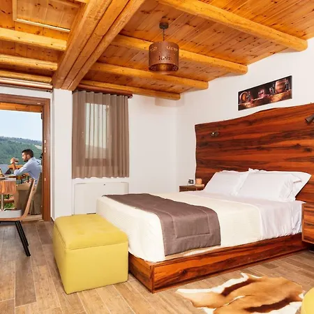 Redstone Luxury Villa *