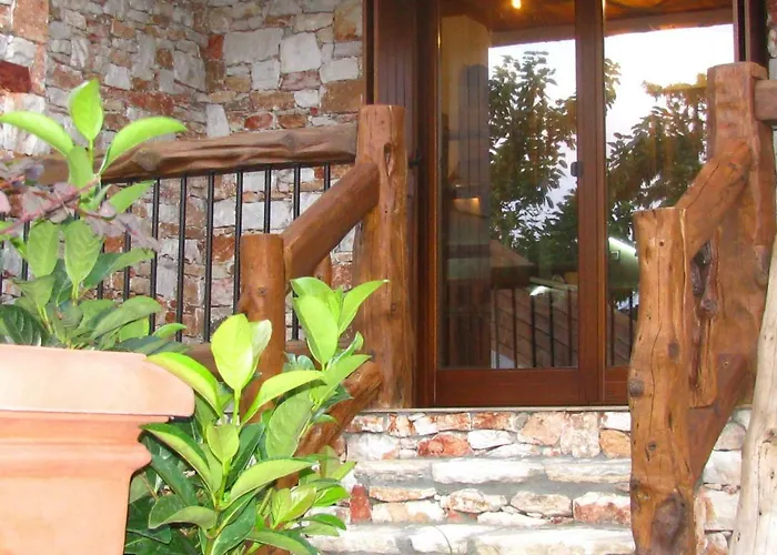 Redstone Luxury Villa